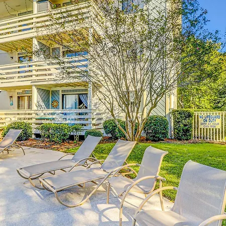 Fiddlers Cove 20L Apartment